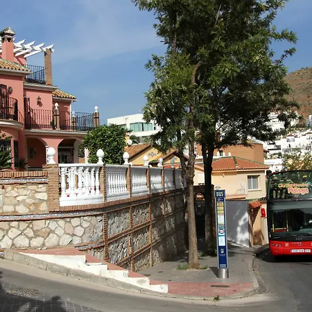 Villa Malaga לינה וארוחת בוקר